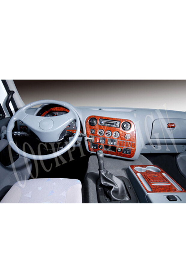 Ford Cargo 1838t Console-Torpedo Covering 2007-2012 18 Pieces