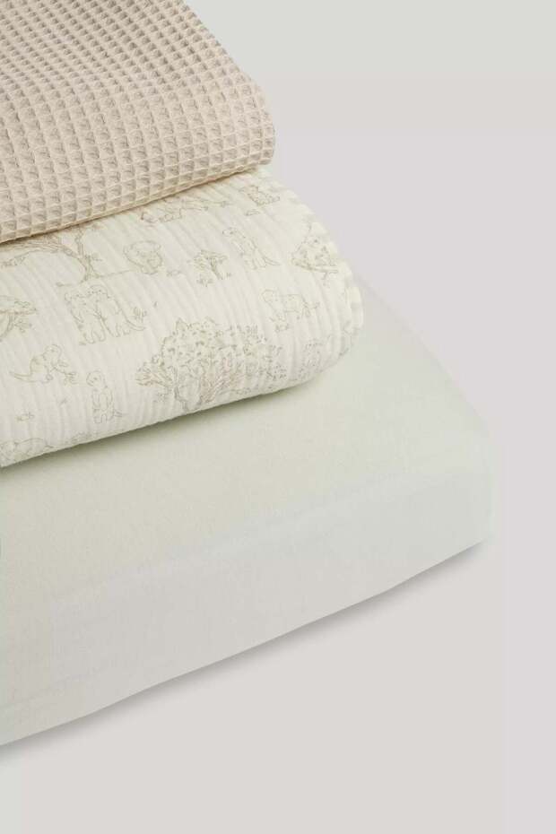 مجموعة مفروشات من 3 قطع (سرير أطفال) - 4