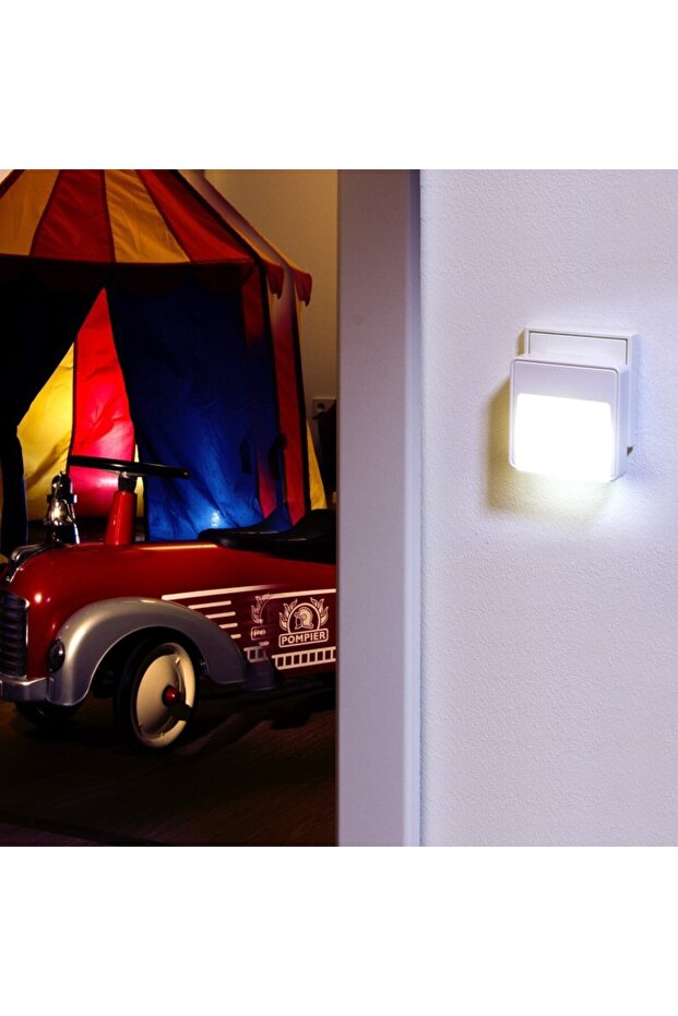 lamp with light and motion sensor - 1