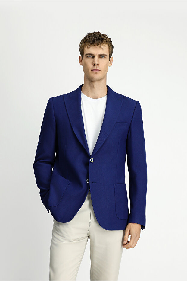 سترة كلاسيكية ذات نمط دقيق وقصة عادية - 1