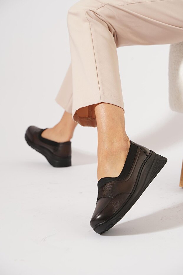 Lomeste Wide Elastic Women's Genuine Leather Shoes Brown Skin