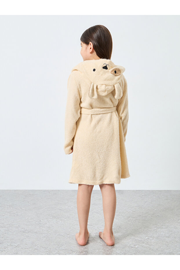 رداء حمام سادة بغطاء رأس باللون البيج - 5