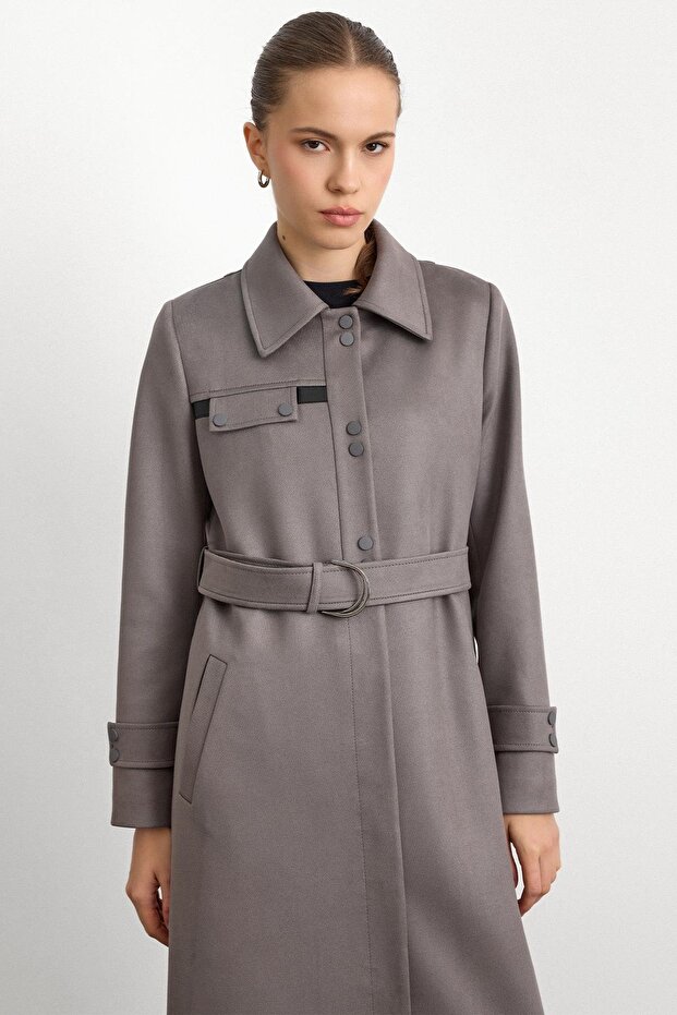 Gabardin velúr kabát inggallérral és bőr részletekkel, SZÜRKE 6799 - 3