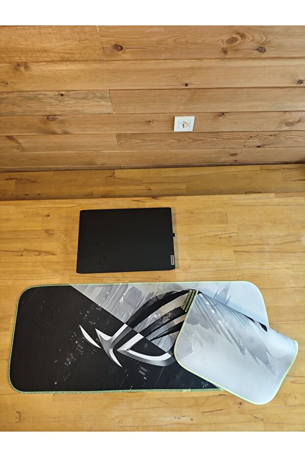 SGE TECHNOLOGY 70X30 CM ФОСФОРЕСЦЕНТНА ШЕВНА ИГРА С ТЕМА НА МАРКАТА НЕСЪРЦАВАЩА ОСНОВА СПИЙД СЪРФЕЙС ГЕЙМЪР МИШКА - 4