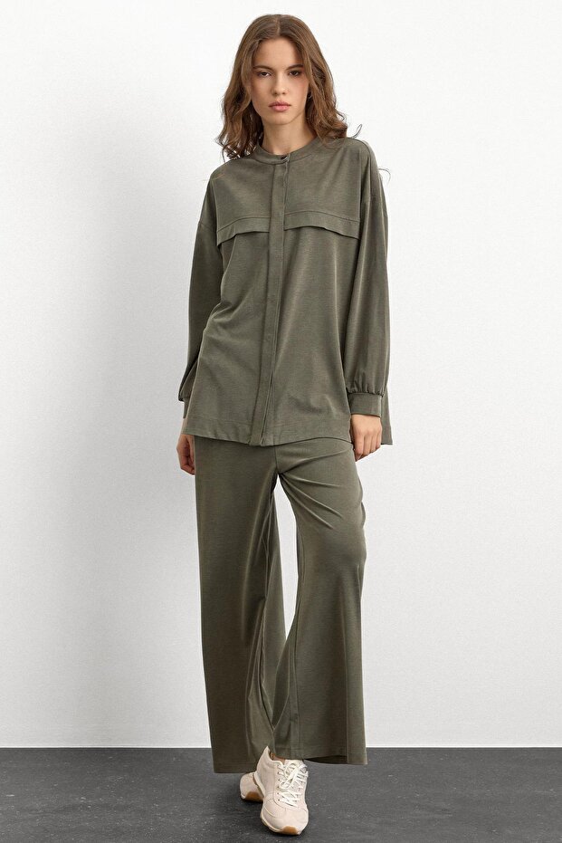 Crew Neck Premium Sweat Double Suit with Front Placket Khaki 9384-Tk