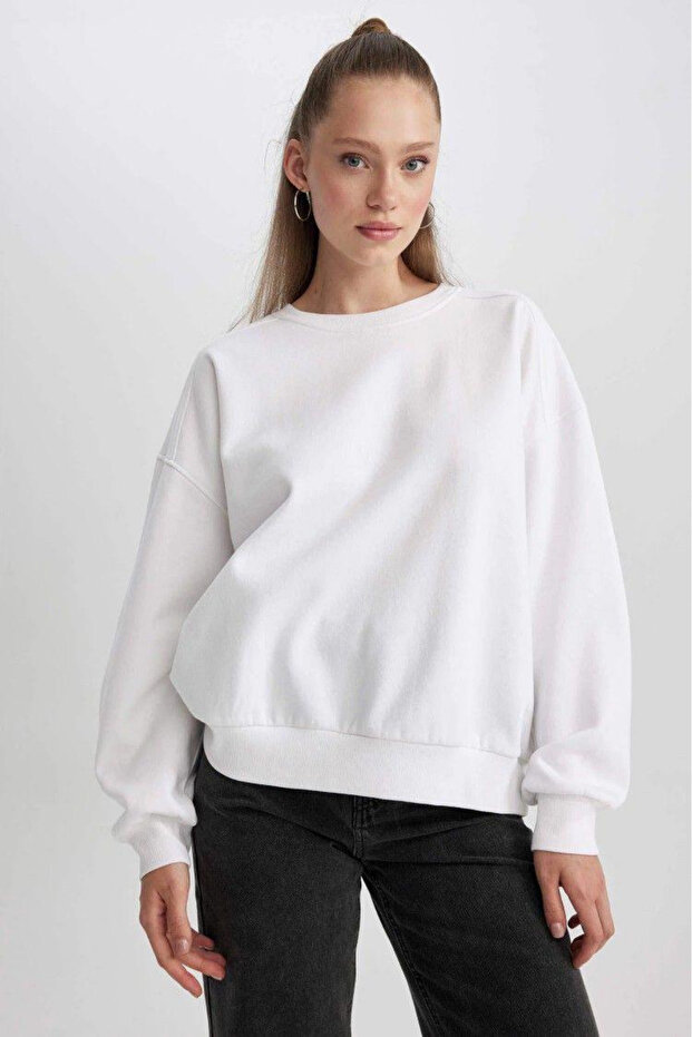 Kadın Oversize Bisiklet Yaka 3 İplik Basic Sweatshirt - 1