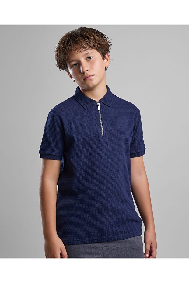 Solid Polo T-Shirt with Short Sleeves