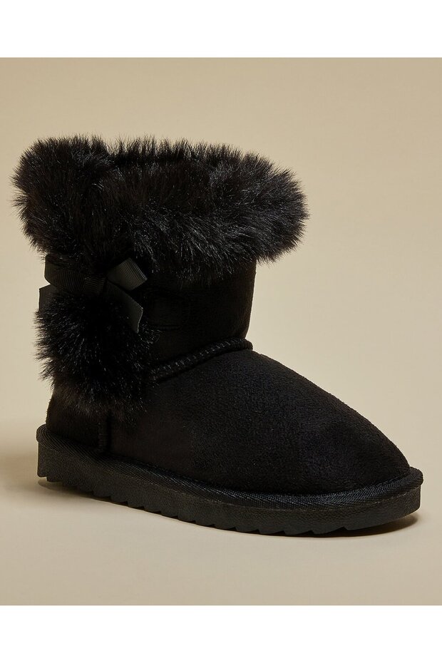 Black GIrl Fur Detail Winter Boots