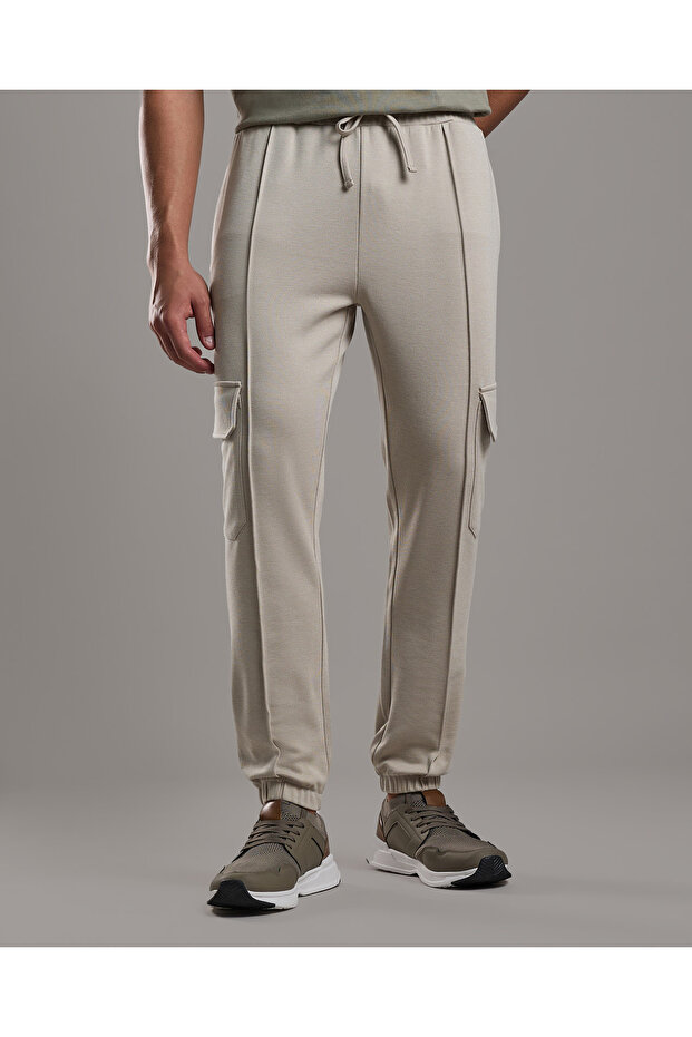 بنطال رياضي سادة مع خصر برباط - 2