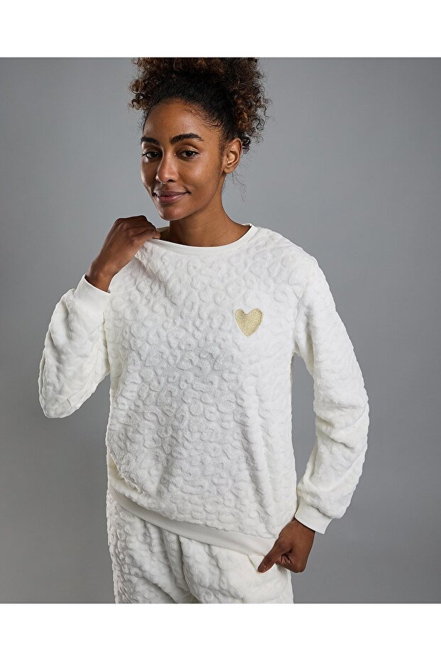 طقم بيجامة بأكمام طويلة بتصميم ذاتي - 4