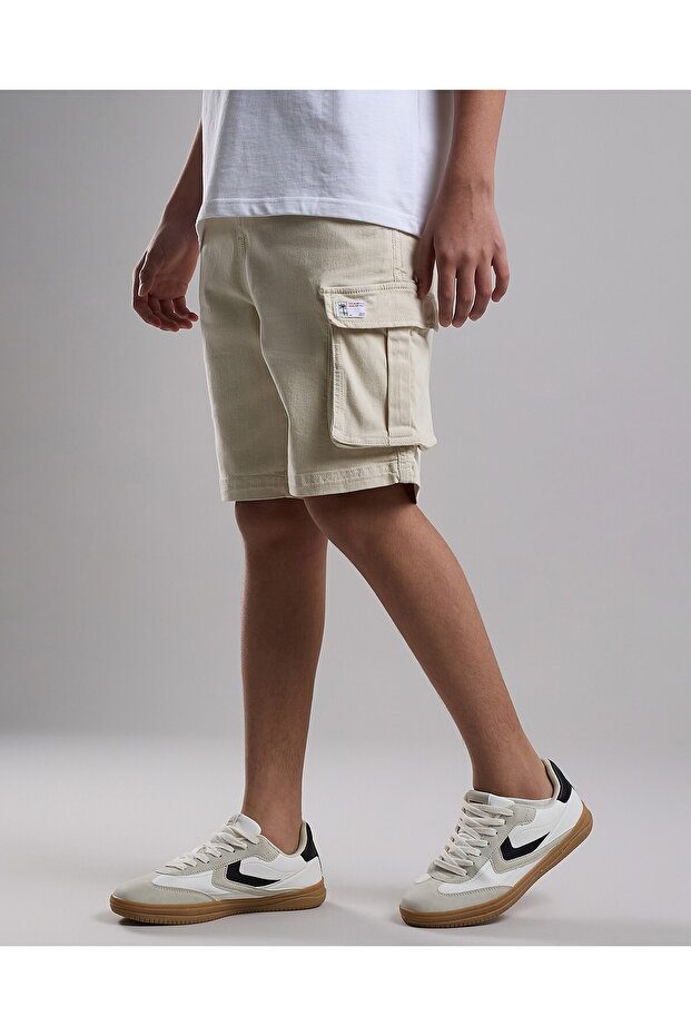 شورت كارجو سادة مع زر للإغلاق - 3