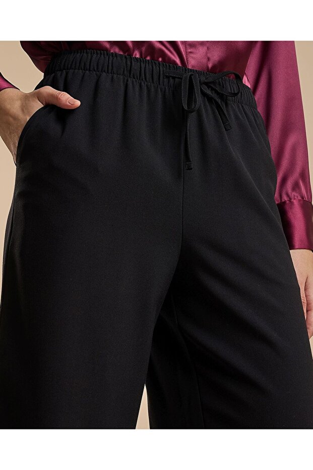 Solid Wide Keg Pants with Drawstring Waist - 4