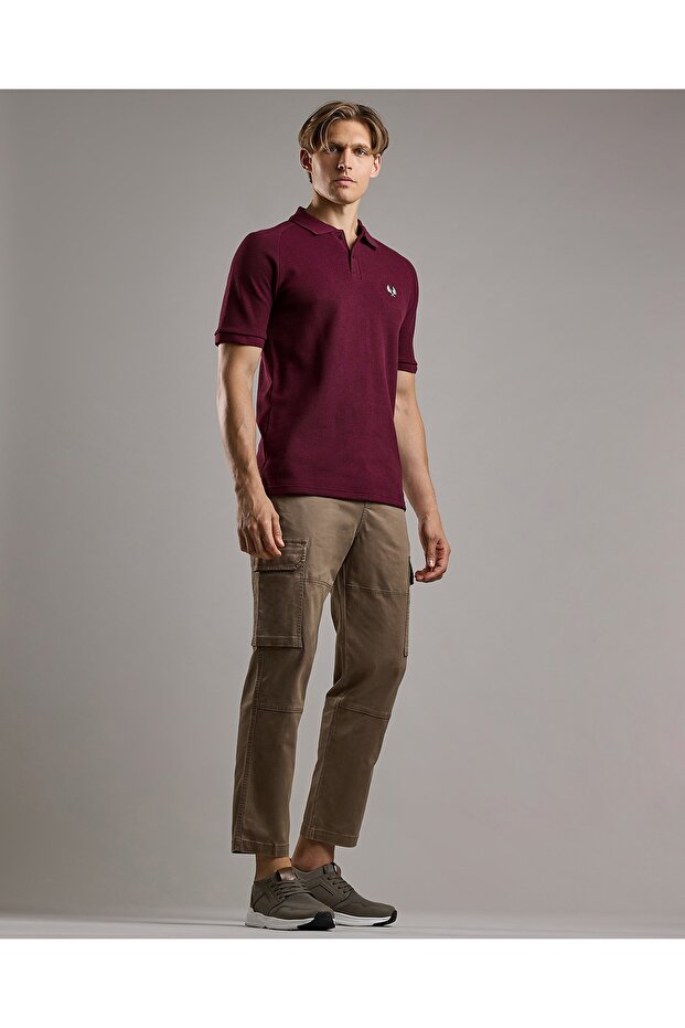 Solid Chinos with Button Closure - 1