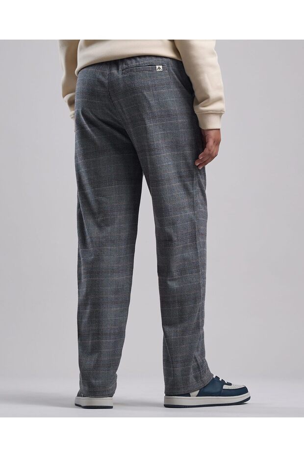 بنطلون منقوش بأزرار للإغلاق - 5