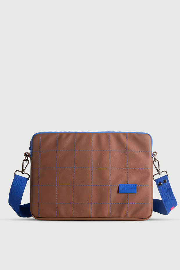 Huge Cuche Notebook Case Brown - 1