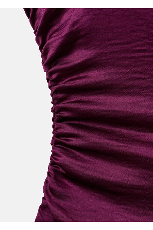 Kırışık görünümlü saten elbise - 7