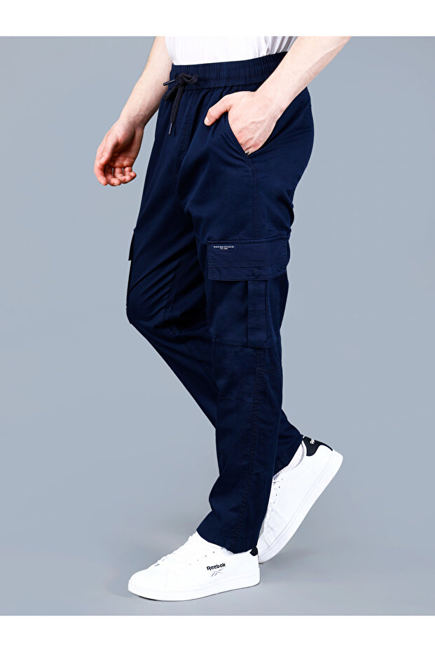 بنطلون كارغو رجالي سادة برباط - 4