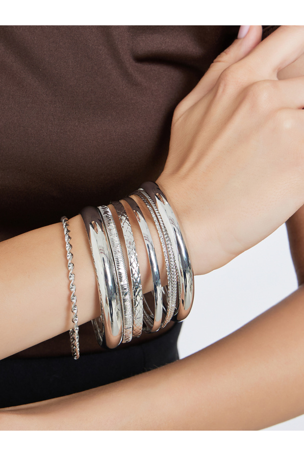 Set of 8 - Textured Bangles