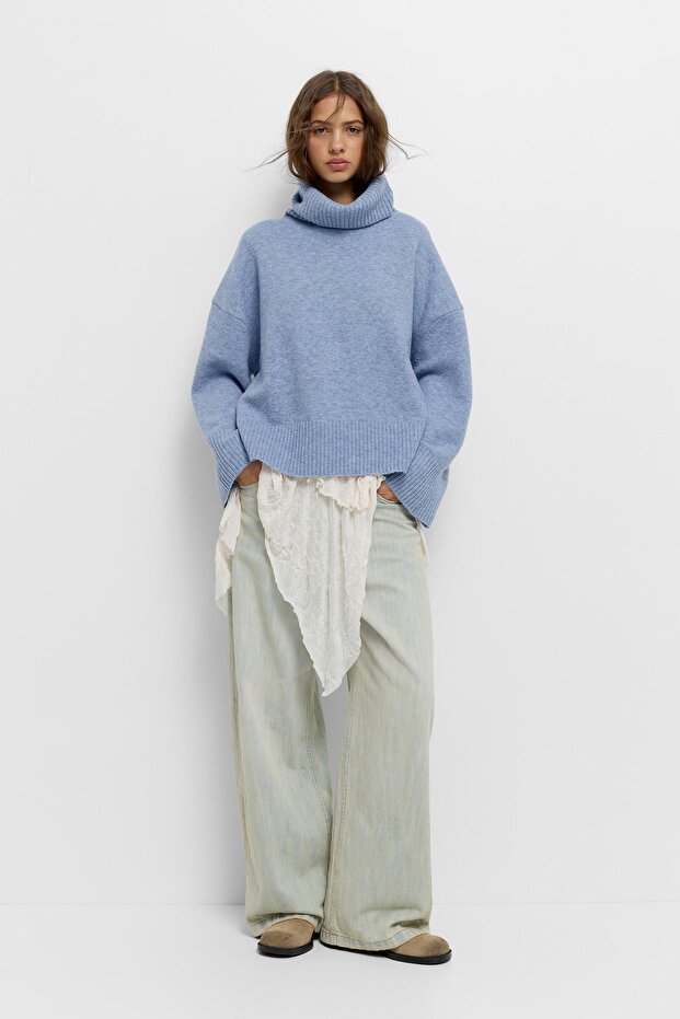 Dik yaka yumuşak örgü kazak - 3