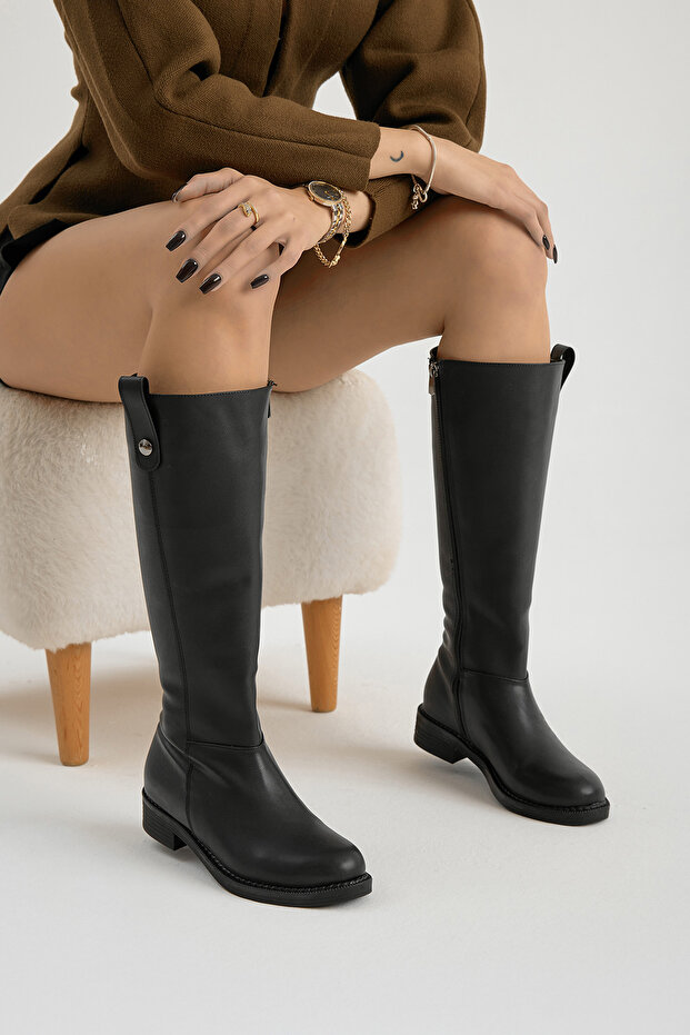 Women's Black Thermo Sole Zippered Boots
