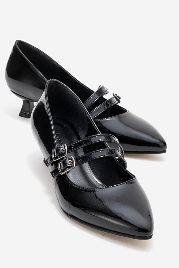 Women's 2-Strap Heeled Shoes; Black Patent Leather