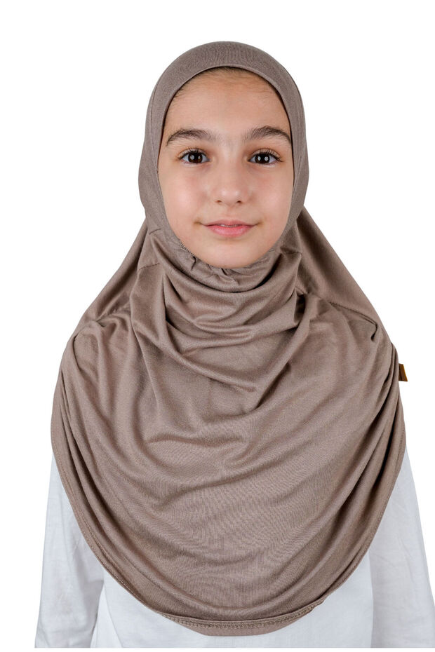 شال أطفال عملي جاهز للارتداء باللون البني