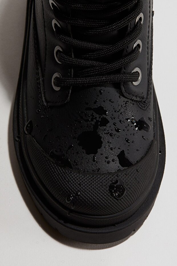 Bağcıklı Su Geçirmez Bot - 4