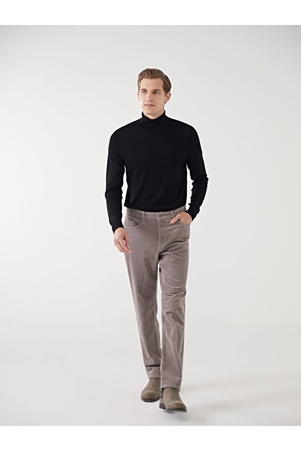 Lcwaikiki Classic Standard Fit Corduroy Men's Chino Pants
