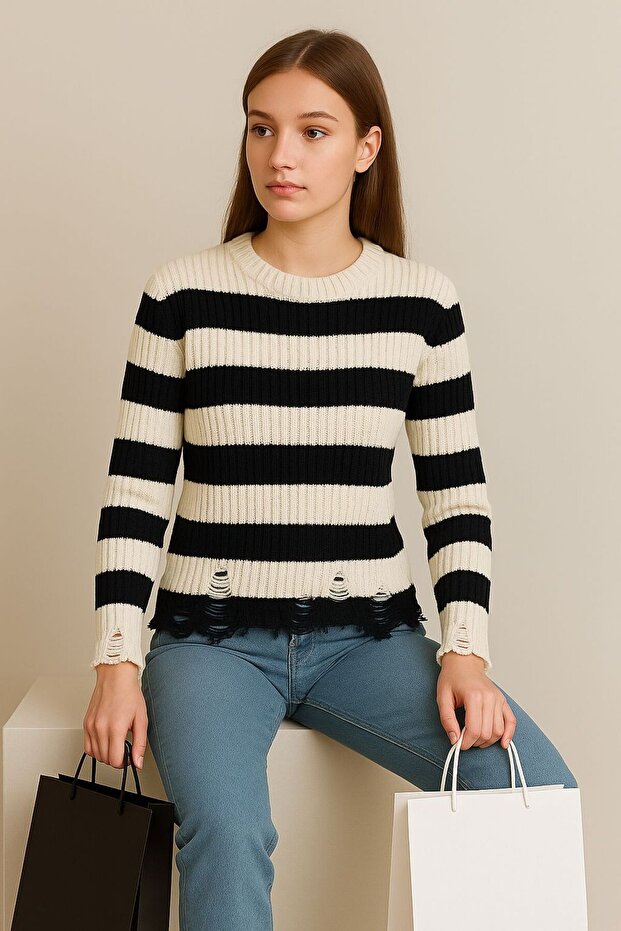Women's Striped Sleeve Hole Sweater
