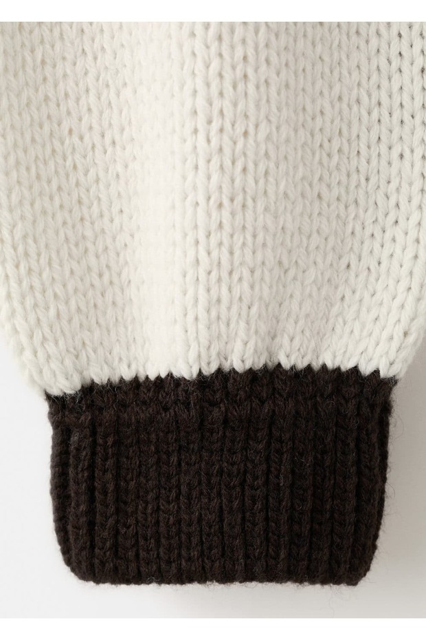 Çizgili triko kazak - 8