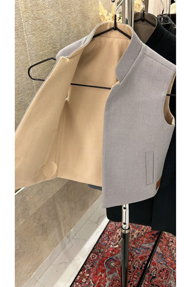 Reversible children's vest or jacket 🔴 📩When purchasing, please include the age in a comment to get the exact size - 1