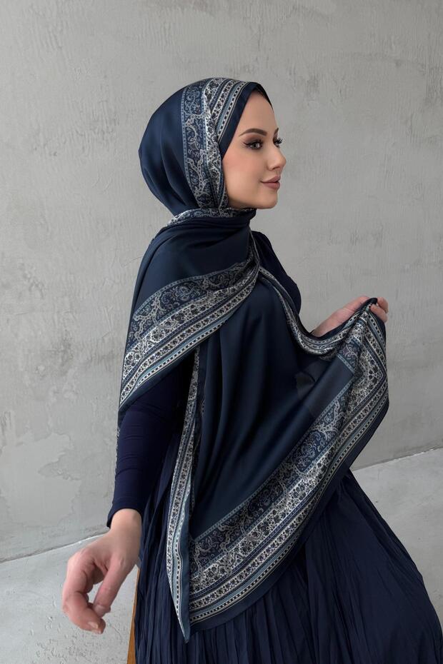Navy Blue Bohemian Sandy Silk Shawl