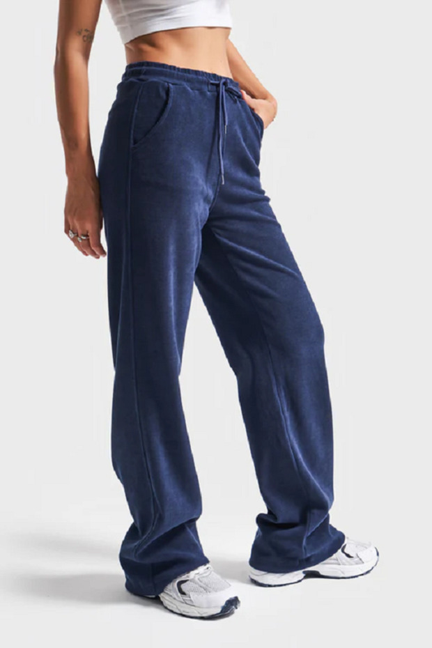 itsbasic Kadın Lacivert Renk İnce Fitilli Örme Esnek Kadife Kumaş Pantolon - 1