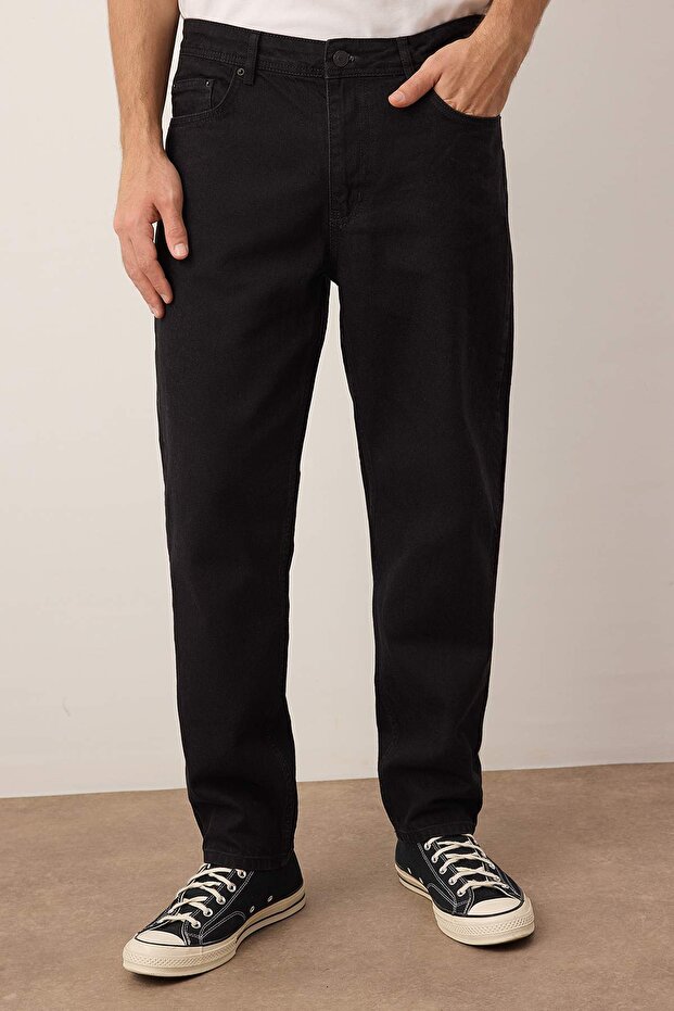 Siyah Relax Fit Boyfriend Jeans Kot Pantolon TMNAW23JE00076 - 1