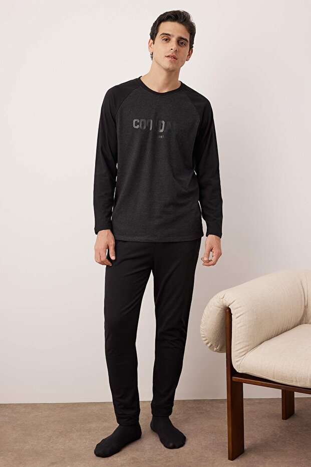 Siyah Baskılı Reglan Kol Örme Pijama Takımı TMNAW23PT00032 - 1
