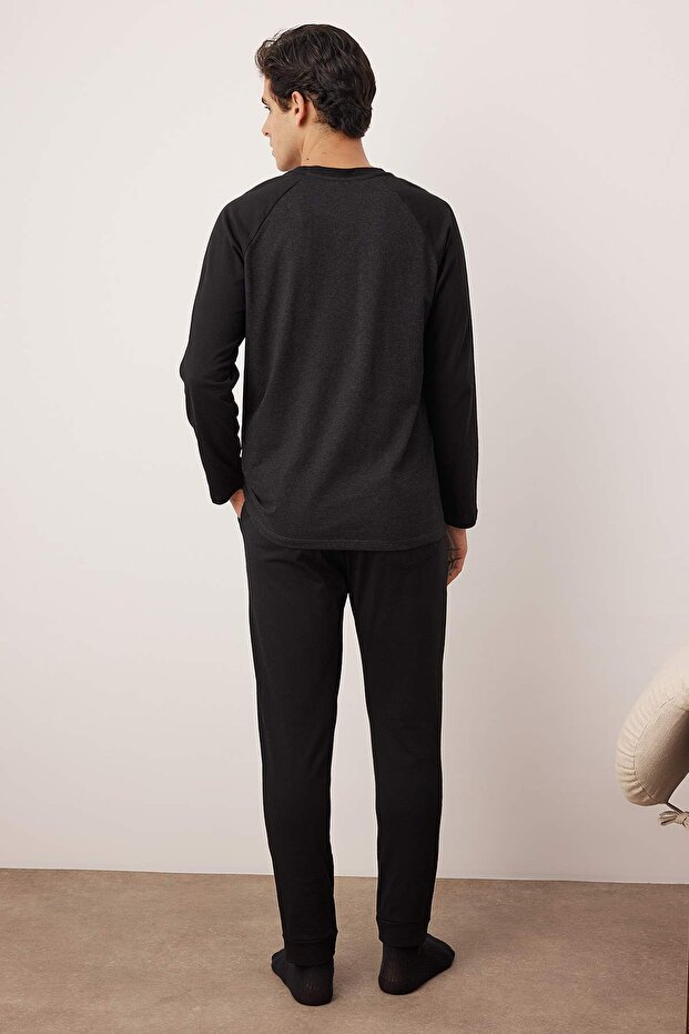 Siyah Baskılı Reglan Kol Örme Pijama Takımı TMNAW23PT00032 - 4