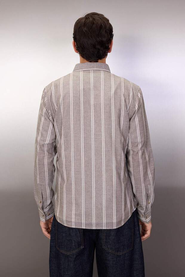 Haki Slim Fit Düğmeli Yaka İnce Çizgili Gömlek TMNSS20GO0092 - 4