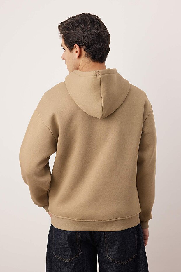 Koyu Vizon Basic Oversize/Geniş Kesim Kapüşonlu İçi Polar/Sıcak Tutan Sweatshirt TMNAW21SW2005 - 4