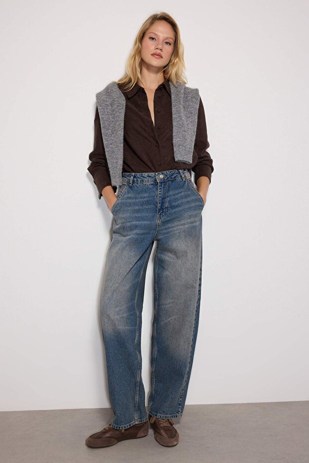 Koyu Mavi Soluk Efektli Vintage Düşük Bel Skater Baggy Jeans TWOSS24JE00052 - 1