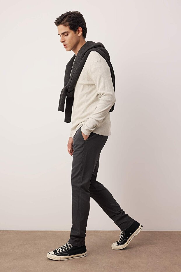 Siyah Erkek Regular Fit Dokulu Rahat Pantolon TMNAW26PL00007 - 3