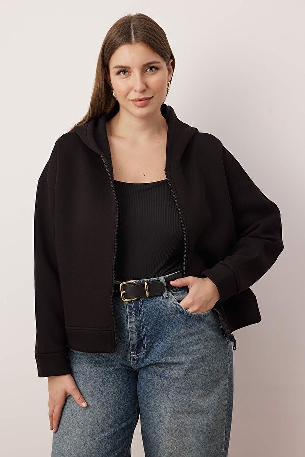 Siyah Kapüşonlu Oversize Crop Boy Büyük Beden Sweatshirt TBBAW26AO00030 - 1