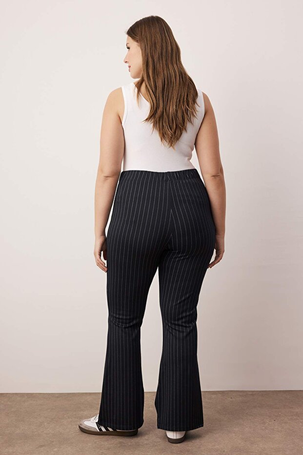 Leginsy w paski w rozmiarze plus size w stylu hiszpańskim - granatowe spodnie z rozcięciem Tbbss23Ar00036 - 4