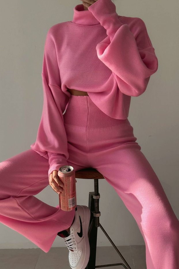 Turtleneck Embroidered Flexible Pink Knitwear Sweater and High Waist Pink Knitwear Trousers Set 015
