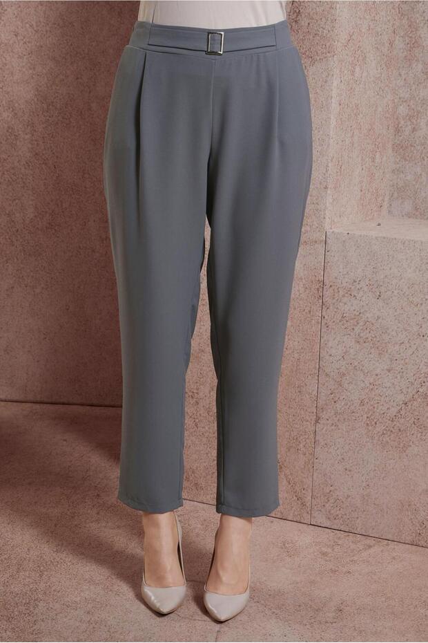 BELTED CARROT CUT PANT 70560