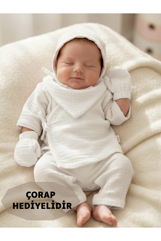 Welcome Baby Gift - Muslin White Hospital Discharge Set - Diaper Bag with Gift