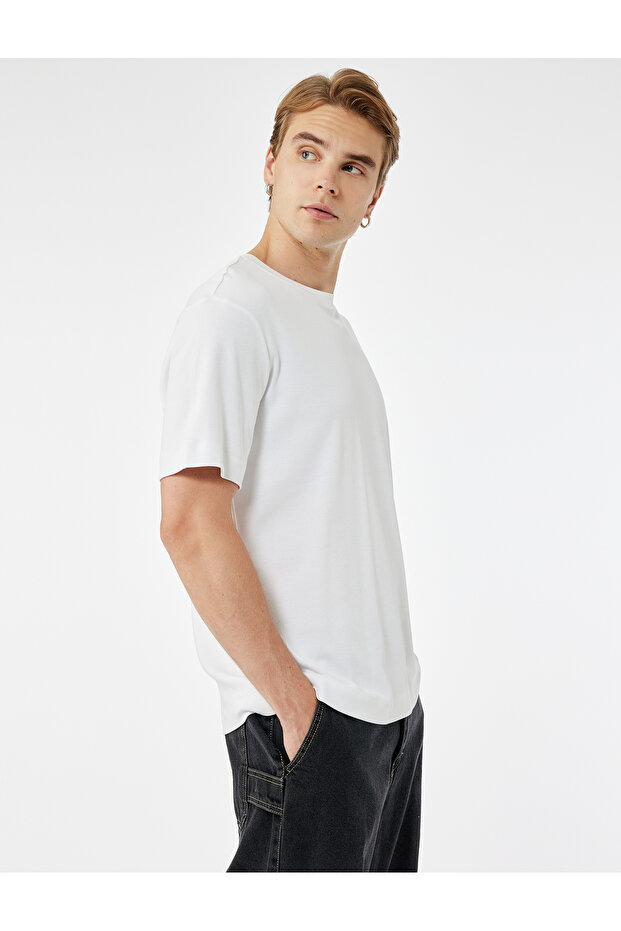 Regular Fit Crew Neck Cotton Tok Fabric Short Sleeve Basic T-Shirt