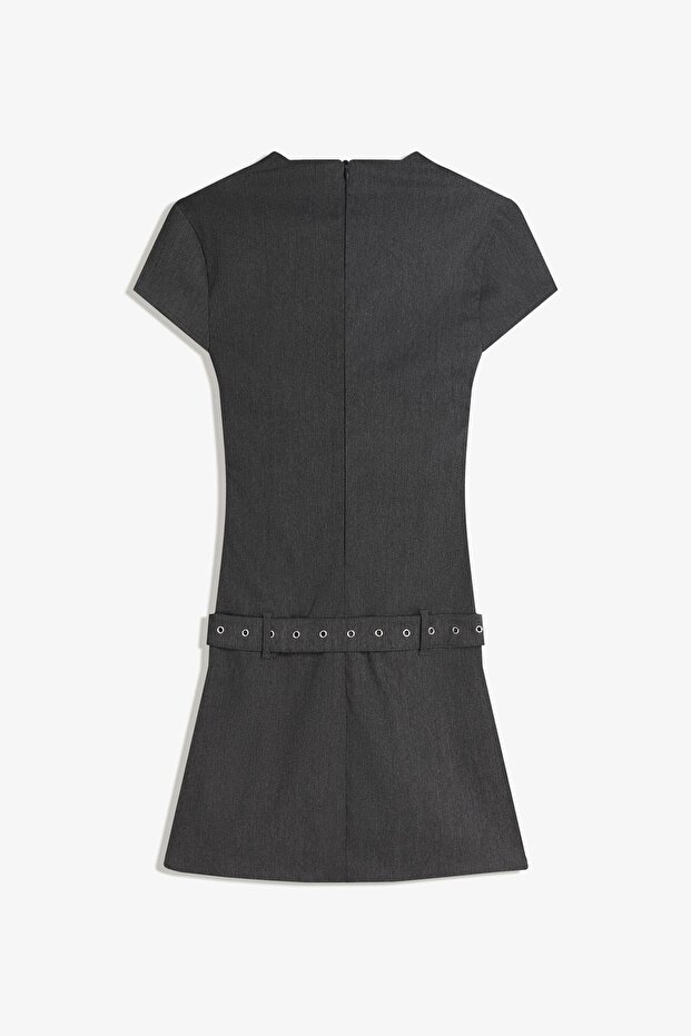 Kemerli mini elbise - 4