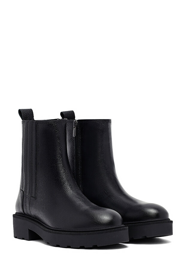 Kadın Siyah Fermuarlı Kalın Tabanlı Deri Bot 25WFD1877FT - 4