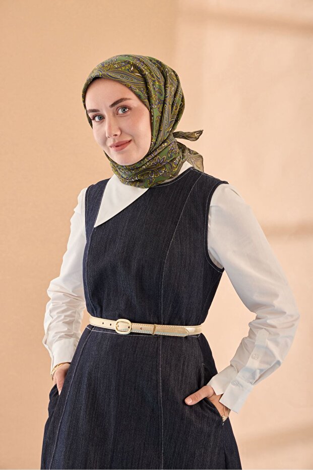 وشاح ناعم بنمط عرقي