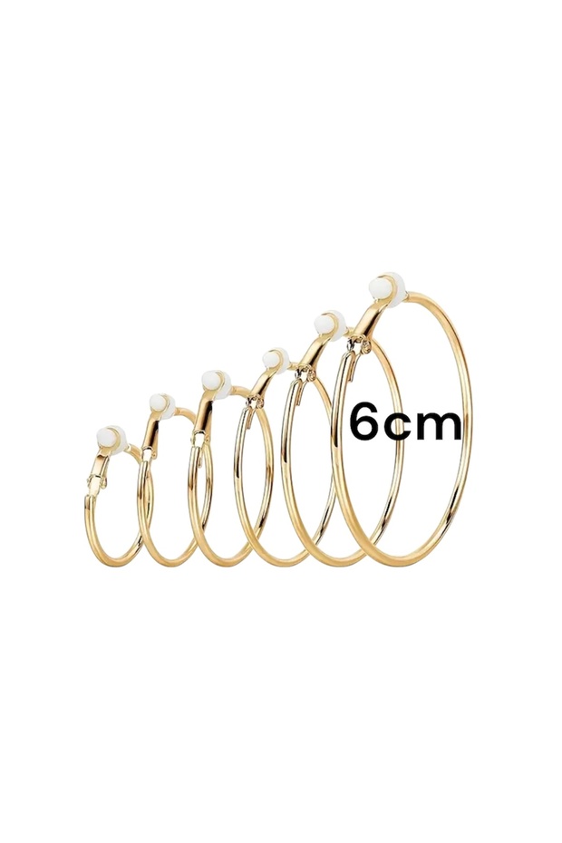Clip-On Ring Women's Earrings - Non-Pierced Earrings - It Is 6cm in Size.